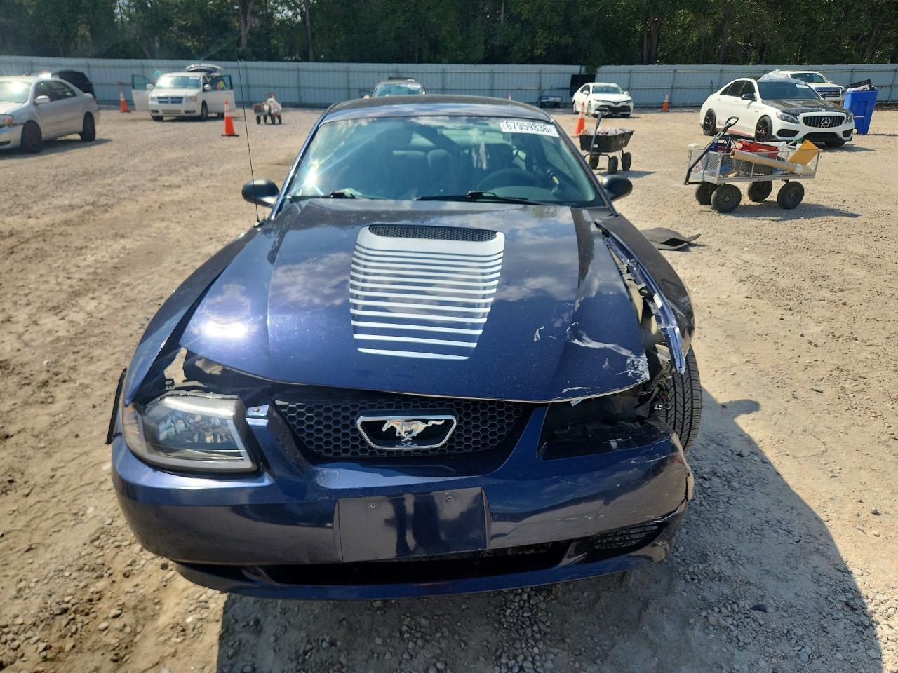 2001 Ford Mustang - Image 5