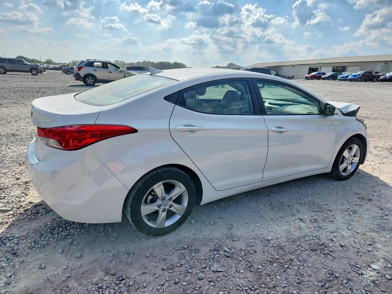 2012 Hyundai Elantra Gls - Image 3