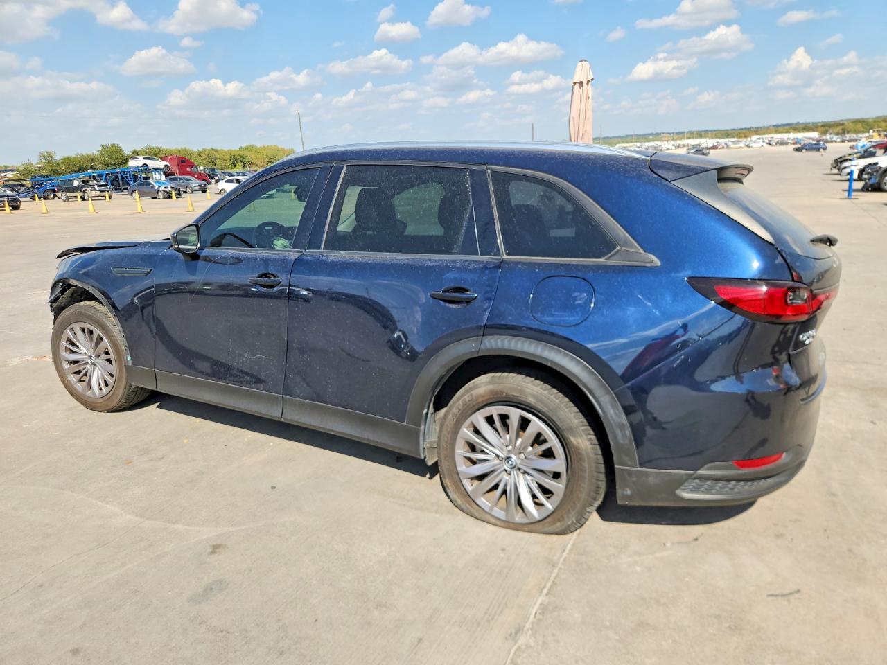 2024 Mazda Cx-90 Preferred - Image 2