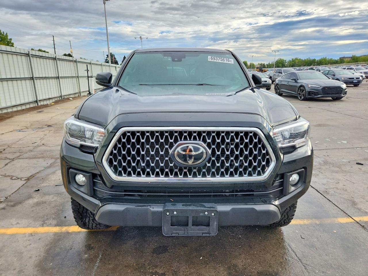 2018 Toyota Tacoma Trd Off-Road - Image 5