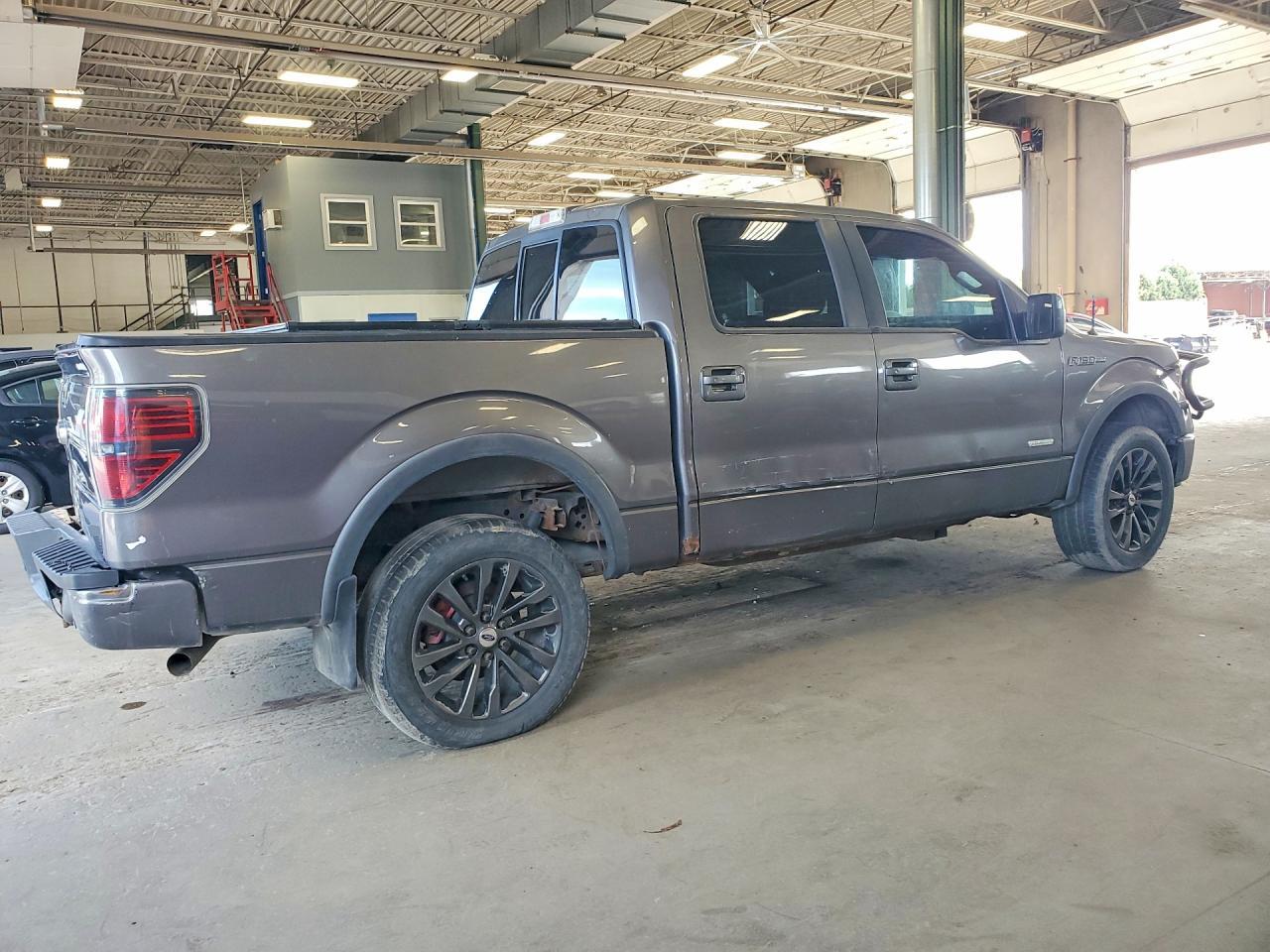 2014 Ford F150 Supercrew - Фото 3