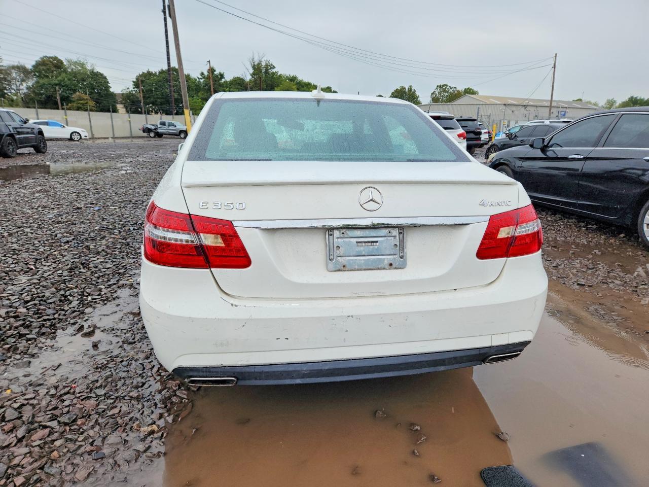 2013 Mercedes-Benz E 350 4Matic - Image 6