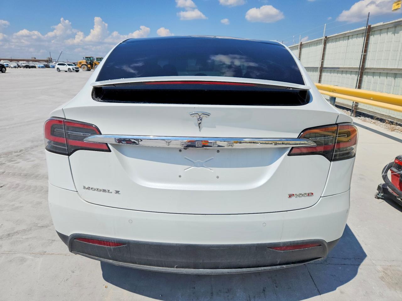 2018 Tesla Model X - Image 6
