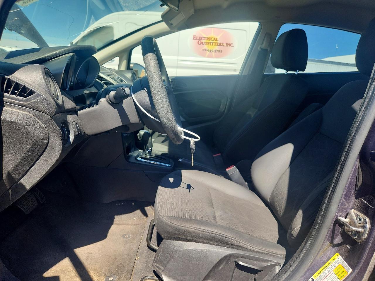 2013 Ford Fiesta Se - Image 7