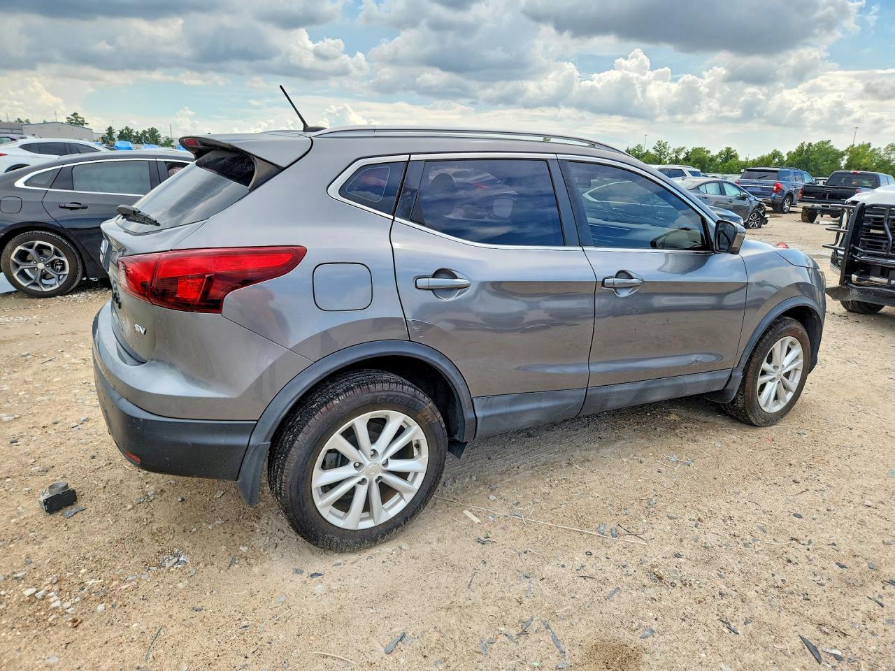 2017 Nissan Rogue Sport Sv - Фото 3