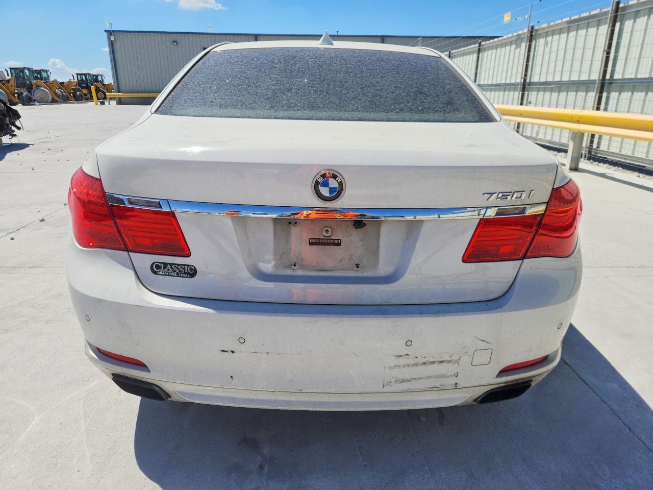 2009 BMW 750 I - Фото 6