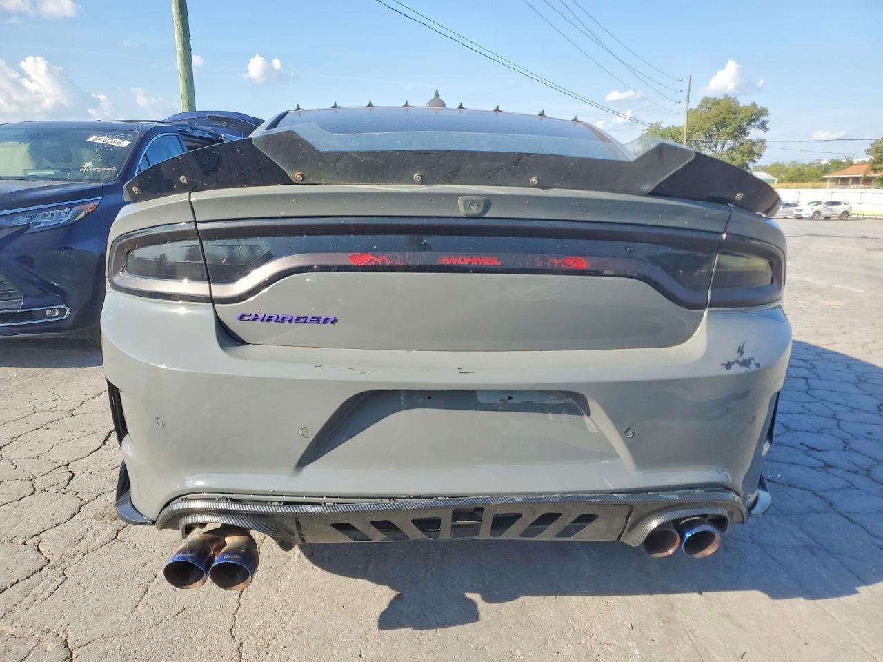 2018 Dodge Charger R - Фото 6