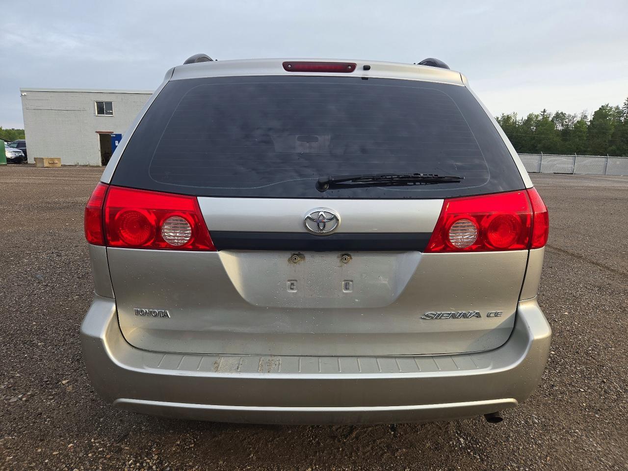 2008 Toyota Sienna Ce - Фото 6