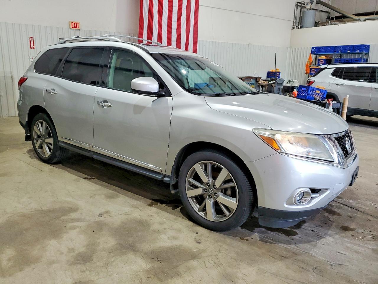 2013 Nissan Pathfinder S - Фото 4