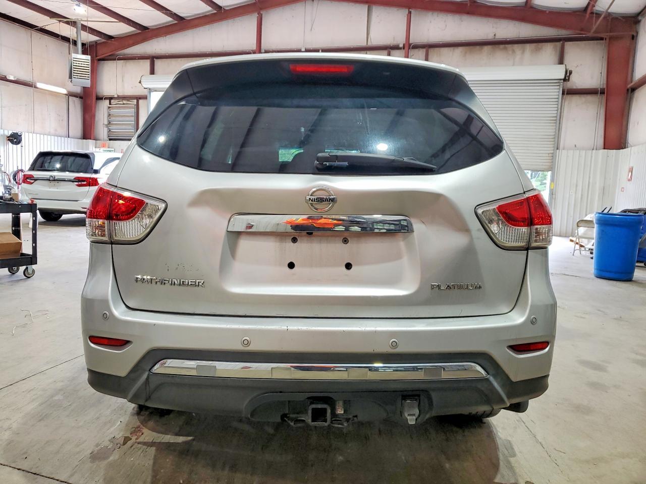 2013 Nissan Pathfinder S - Фото 6
