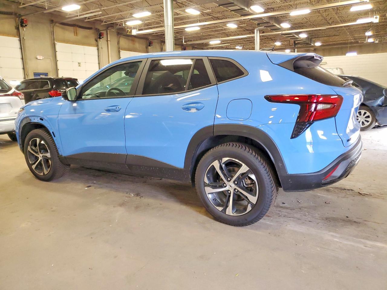 2024 Chevrolet Trax 1Rs - Фото 2