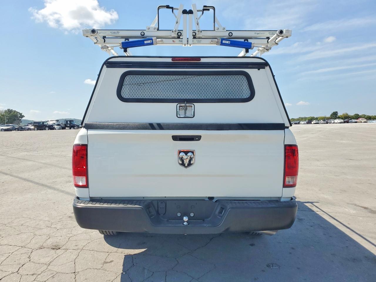 2023 Ram 1500 Classic Tradesman - Фото 6