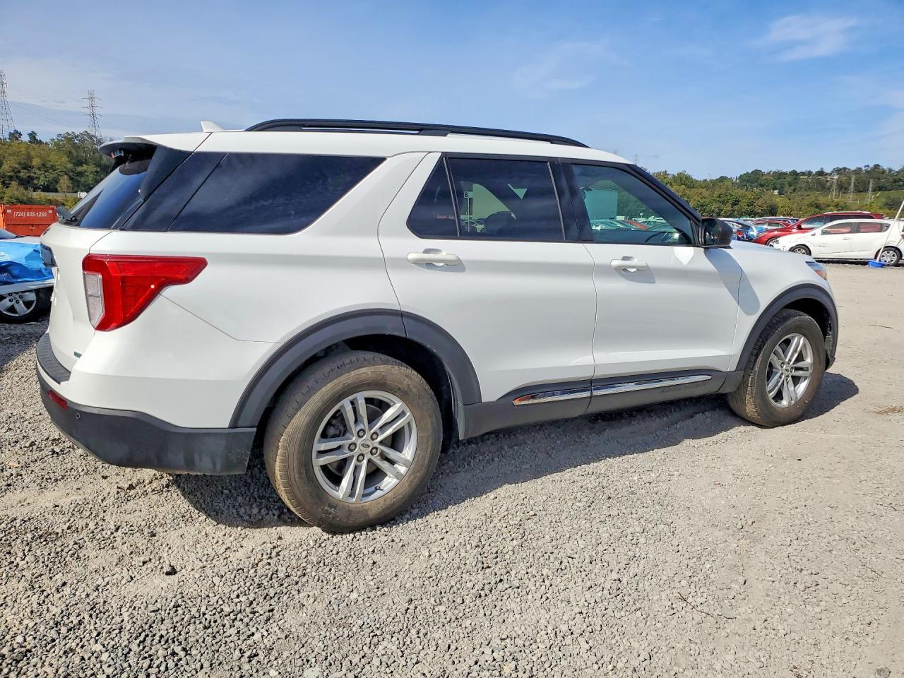 2020 Ford Explorer Xlt - Image 3