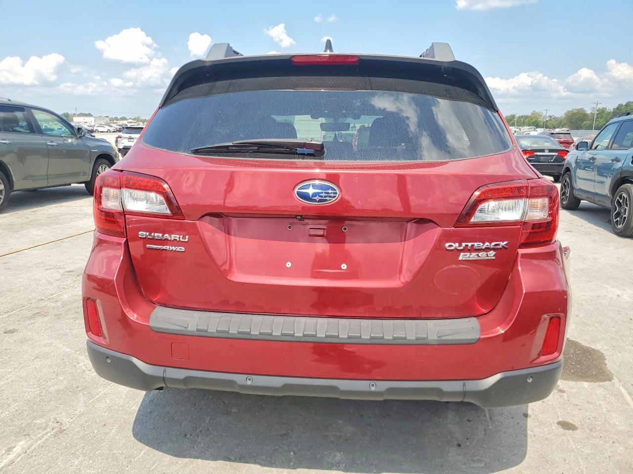 2017 Subaru Outback 2.5I Limited - Image 6