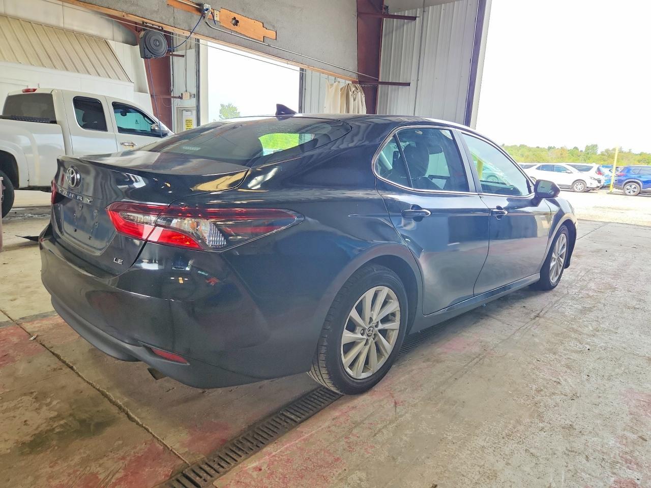 2023 Toyota Camry Le - Image 3