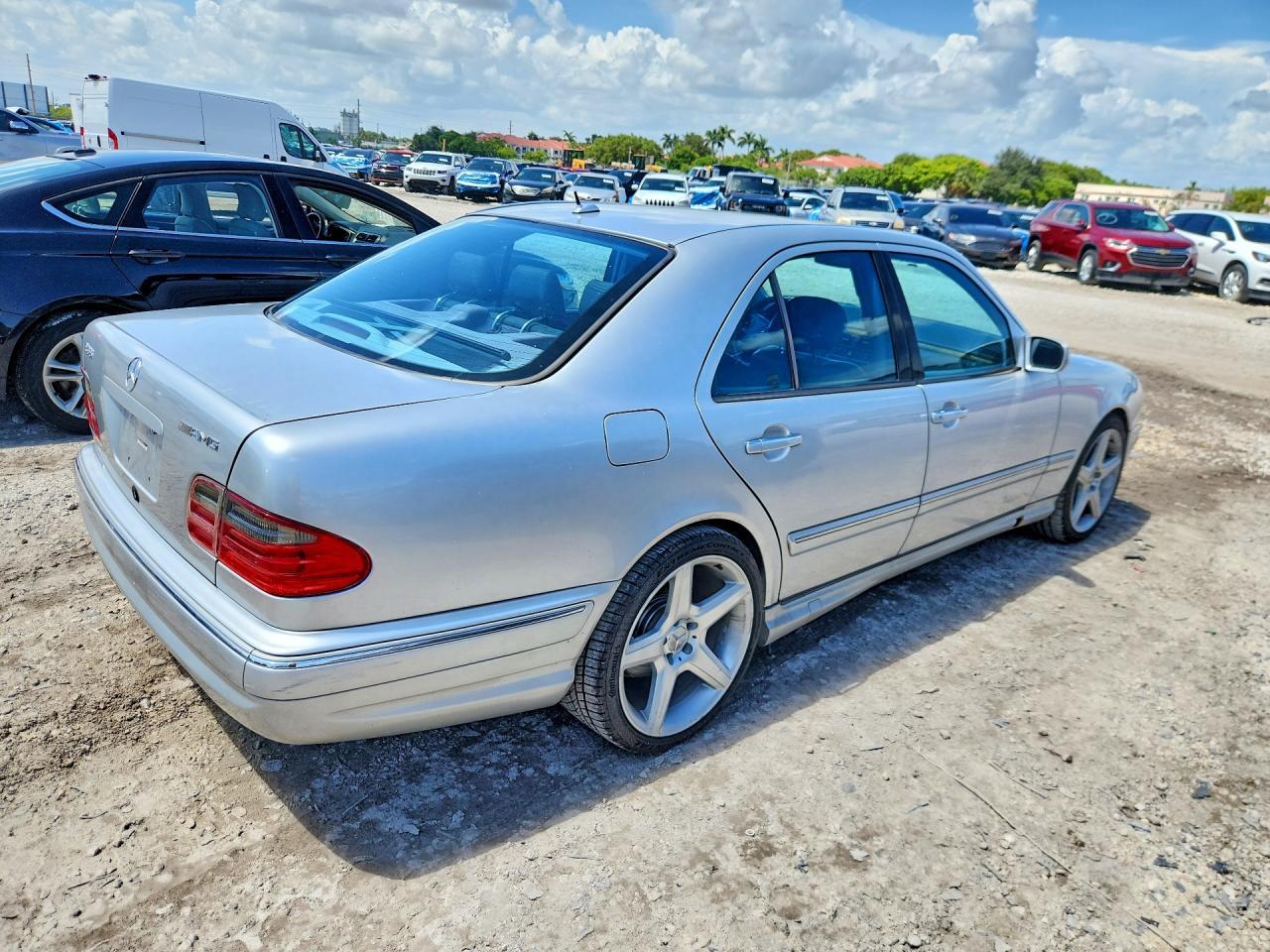 2001 Mercedes-Benz E 55 Amg - Image 3