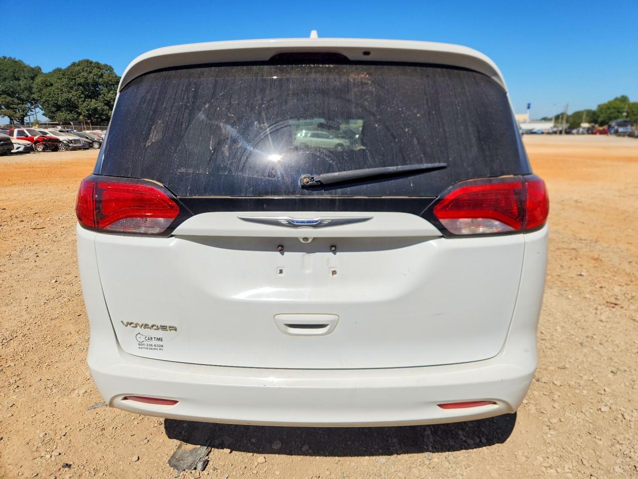 2020 Chrysler Voyager Lxi - Image 6