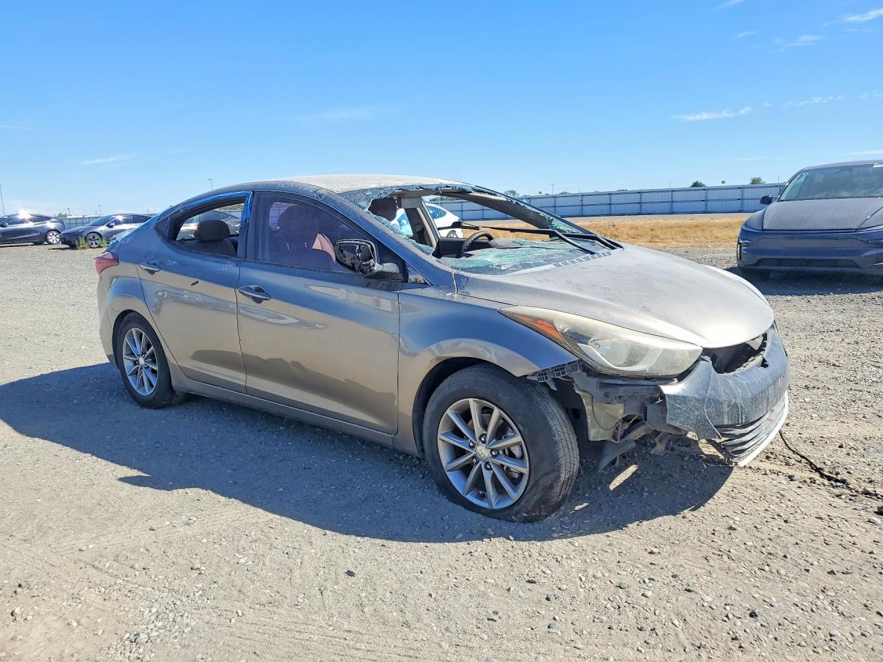 2016 Hyundai Elantra - Image 4