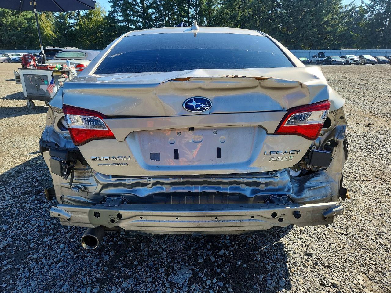 2017 Subaru Legacy 2.5I Limited - Фото 6