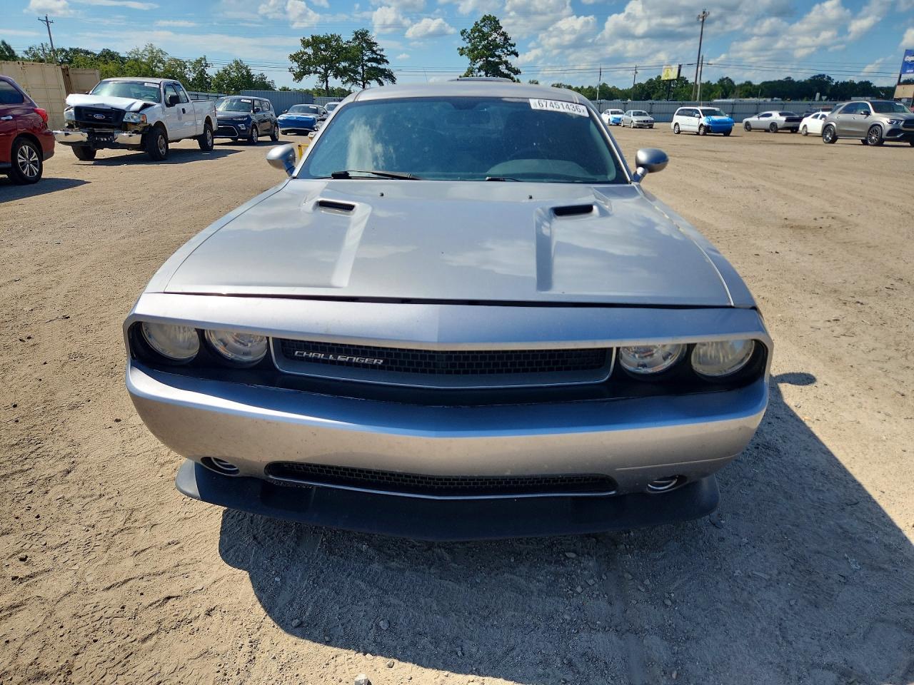 2011 Dodge Challenger - Image 5