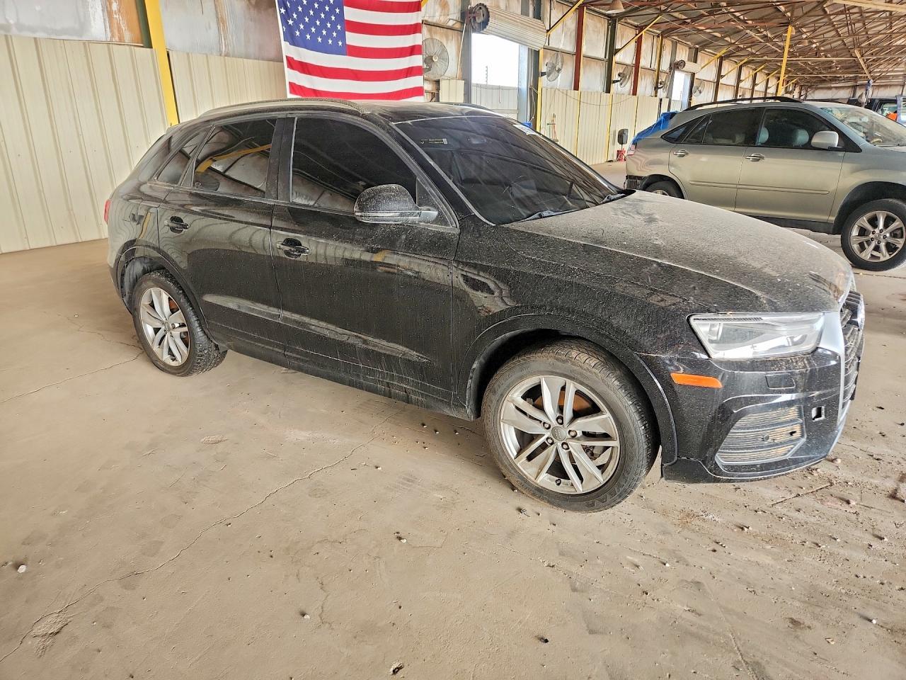 2017 Audi Q3 Premium - Image 4