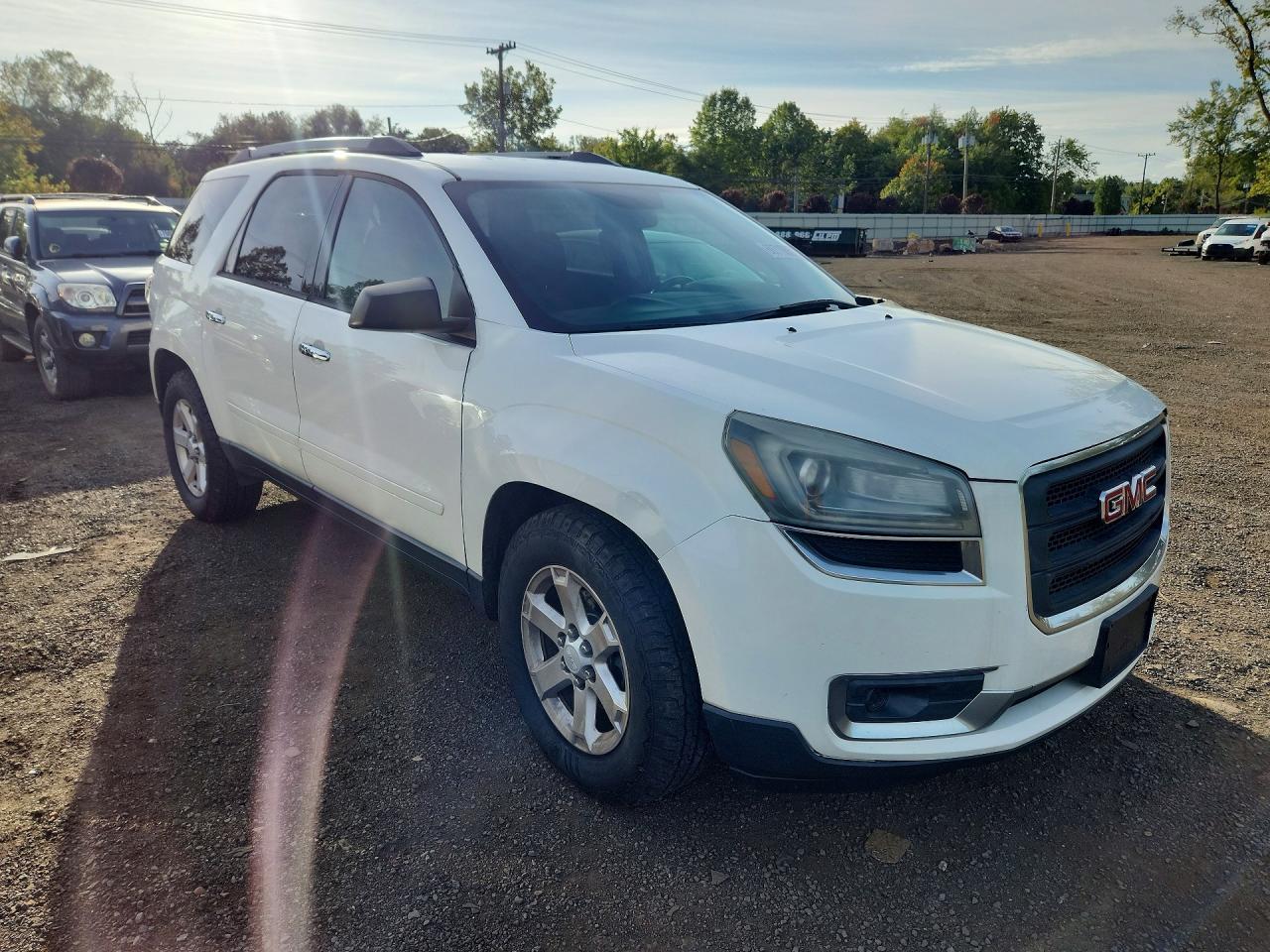 2014 GMC Acadia Sle - Image 4