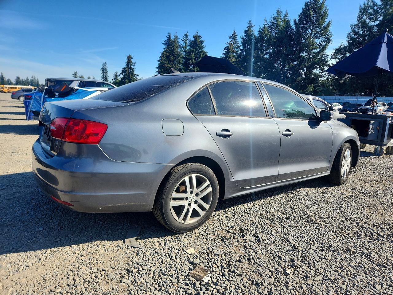 2014 Volkswagen Jetta Se - Image 3