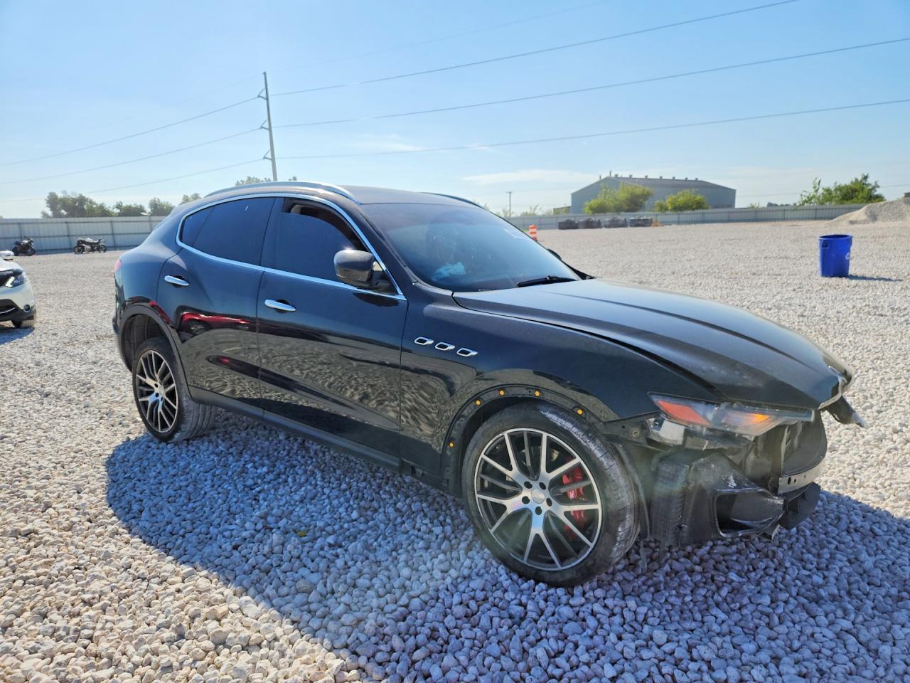 2017 Maserati Levante S - Фото 4