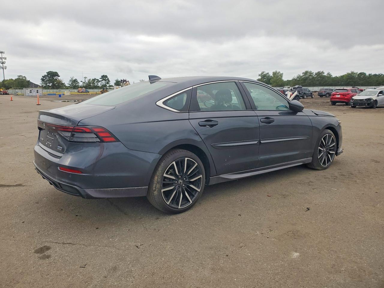 2024 Honda Accord Touring Hybrid - Фото 3