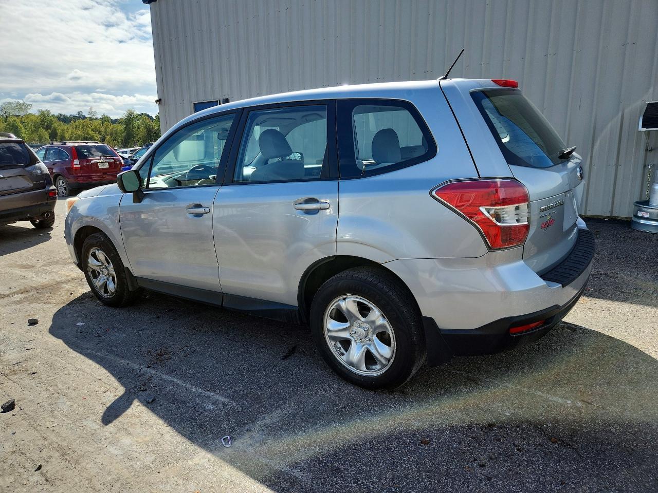 2014 Subaru Forester 2.5I - Фото 2