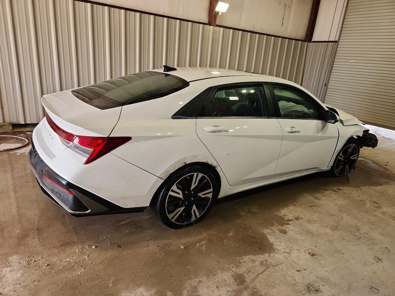 2025 Hyundai Elantra Sel Convenience - Фото 3