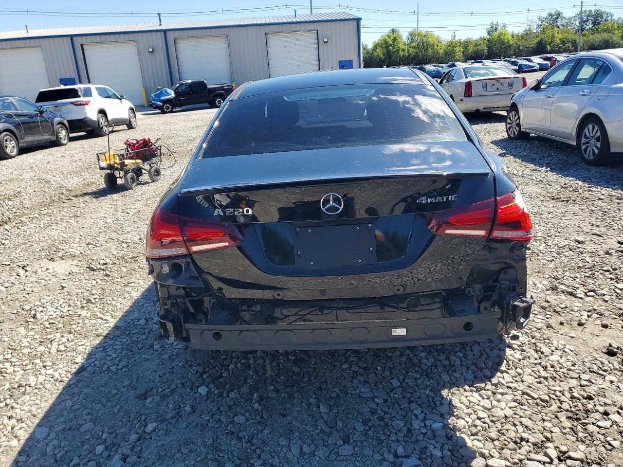 2019 Mercedes-Benz A 220 4Matic - Фото 6