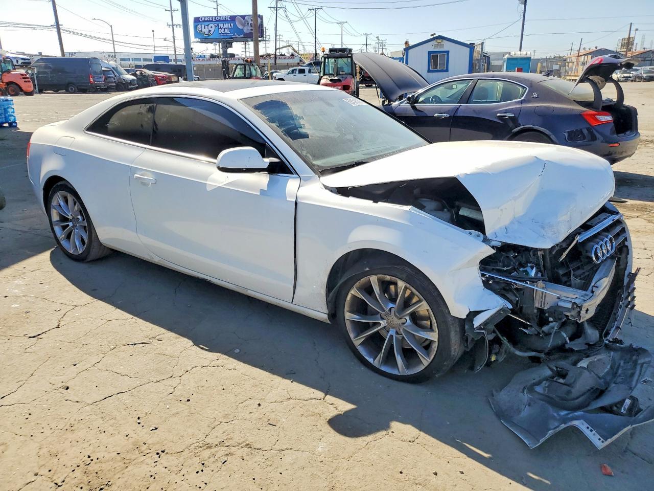 2014 Audi A5 Premium - Фото 4