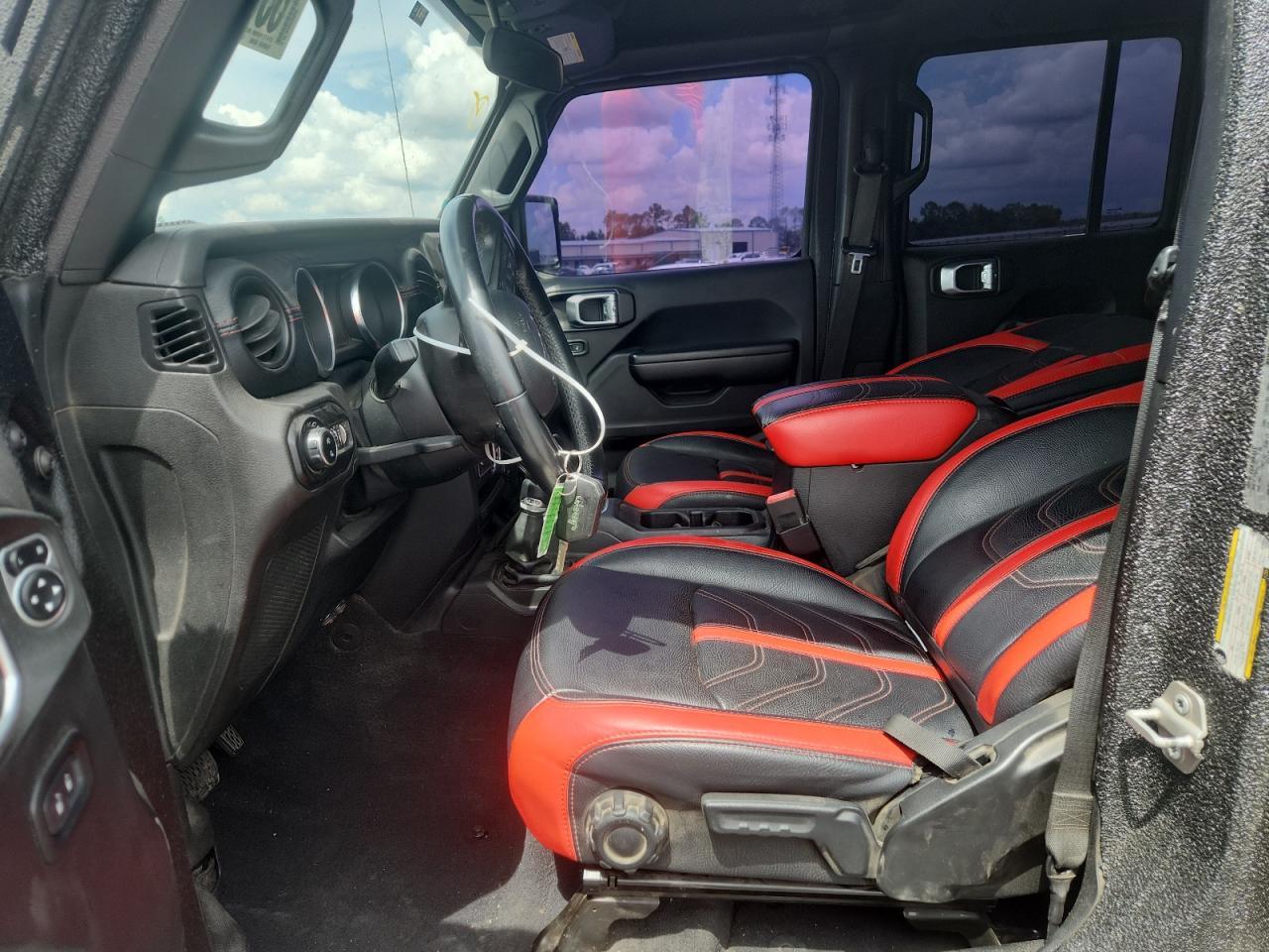 2020 Jeep Gladiator Sport - Фото 7