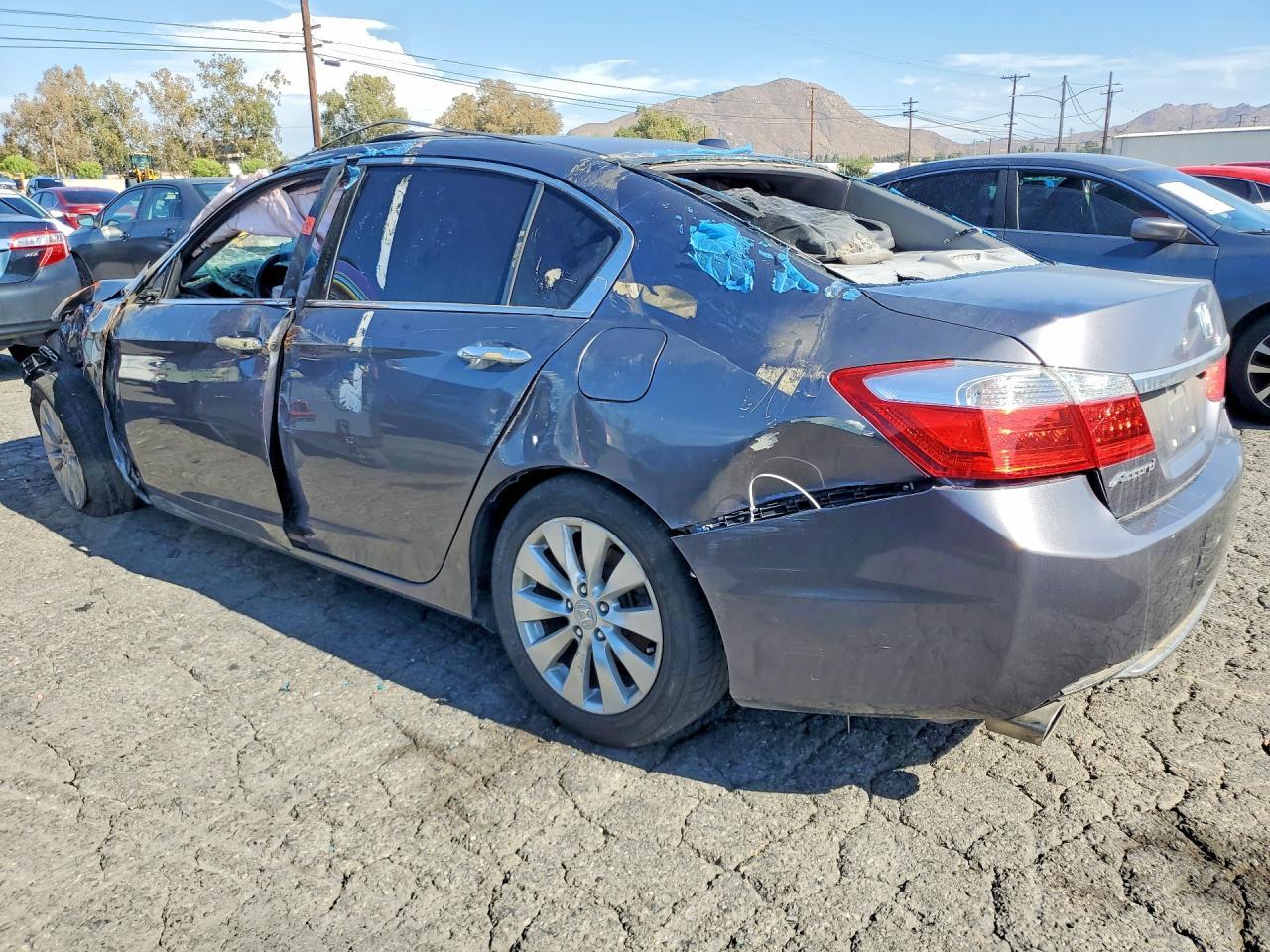 2015 Honda Accord Exl - Image 2