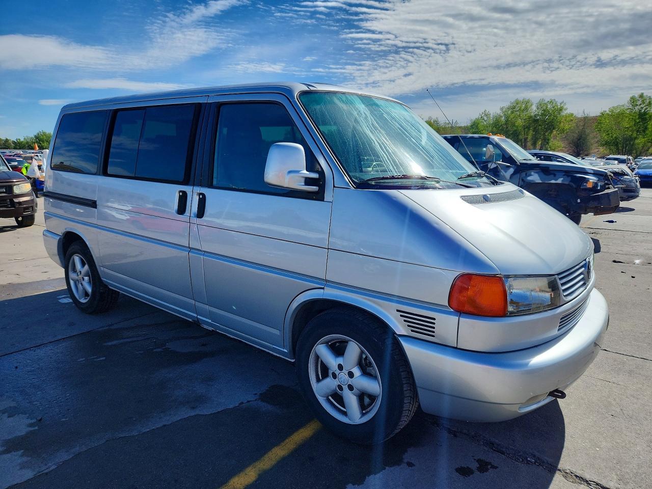2003 Volkswagen Eurovan Gls - Image 4