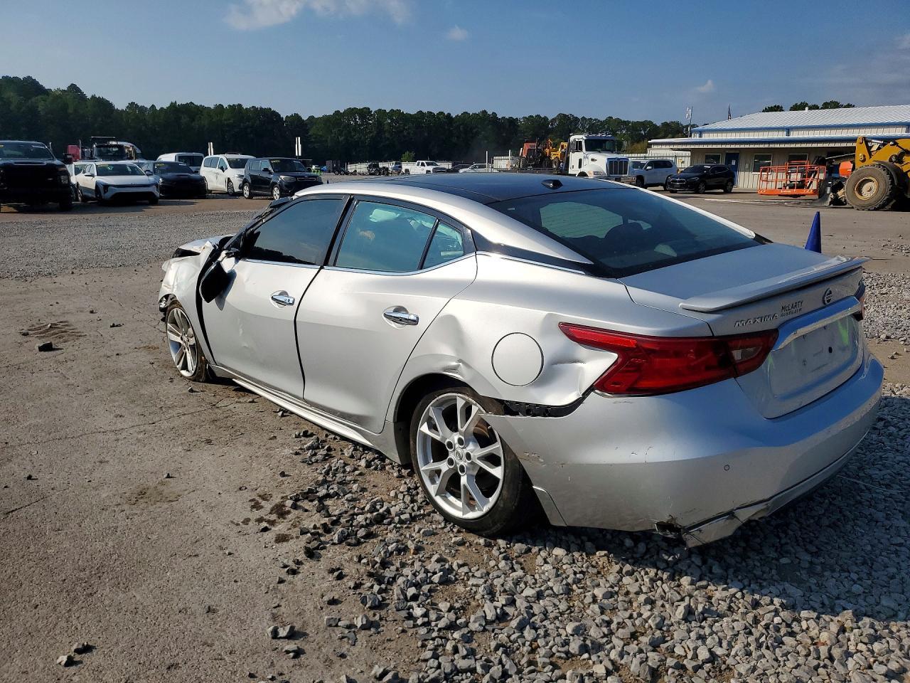 2018 Nissan Maxima Platinum - Фото 2