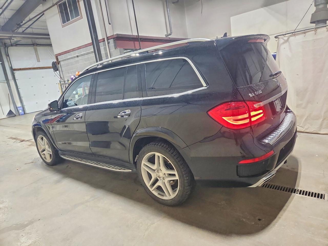 2014 Mercedes-Benz Gl 550 4Matic - Фото 2