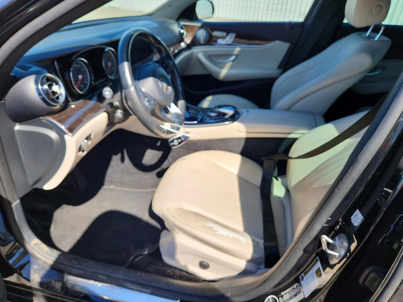 2017 Mercedes-Benz E 300 - Фото 7