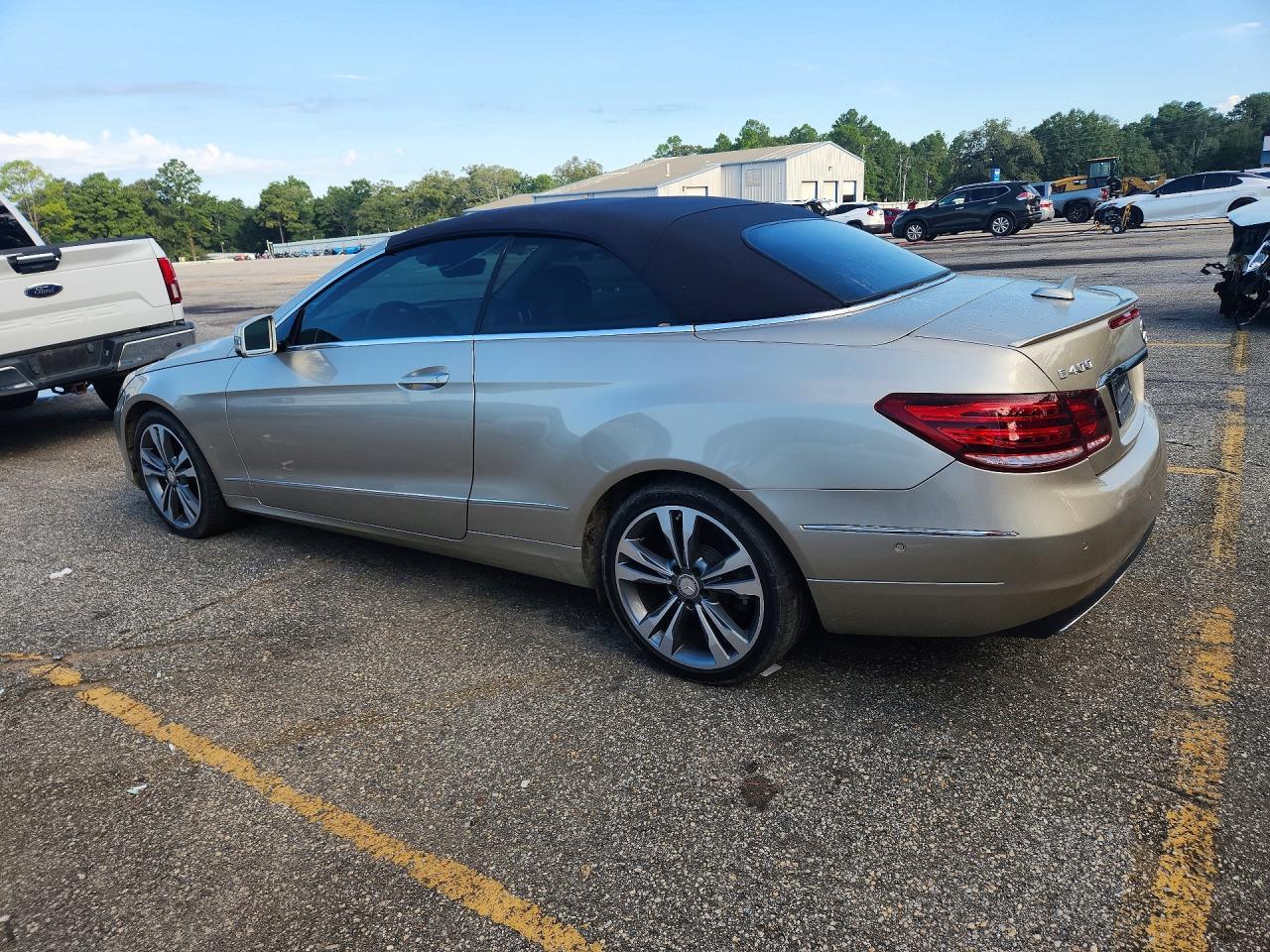 2016 Mercedes-Benz E 400 - Фото 2