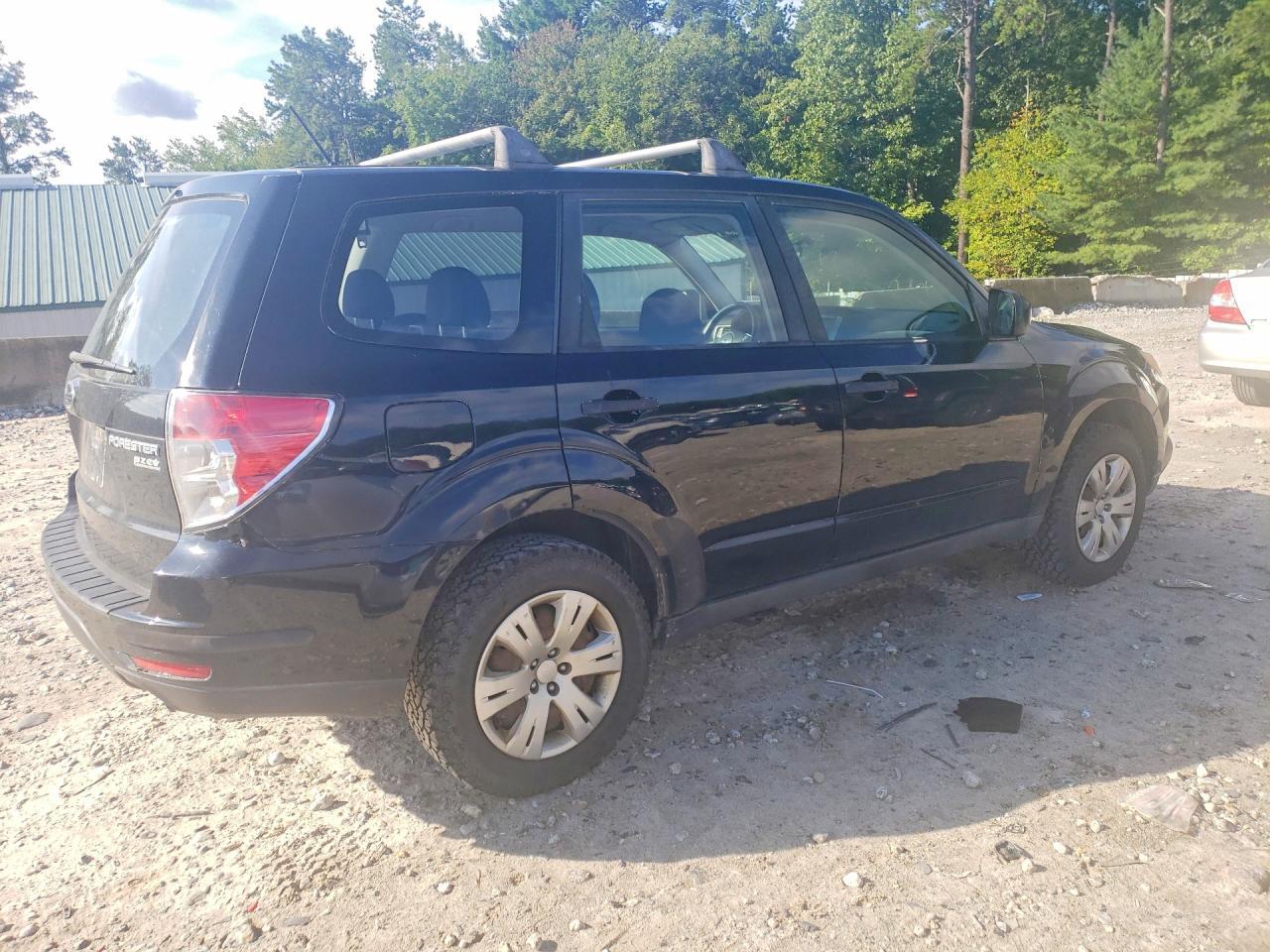 2010 Subaru Forester 2.5X - Image 3
