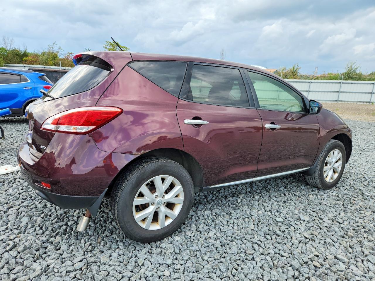 2013 Nissan Murano S - Image 3