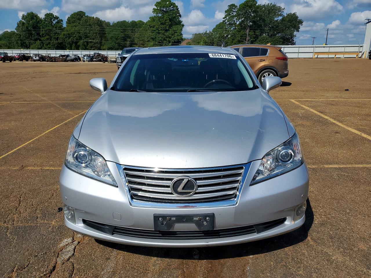 2011 Lexus Es 350 - Image 5