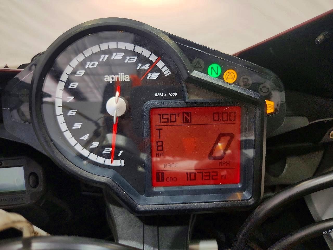 2016 Aprilia Rsv4 Rf - Image 7