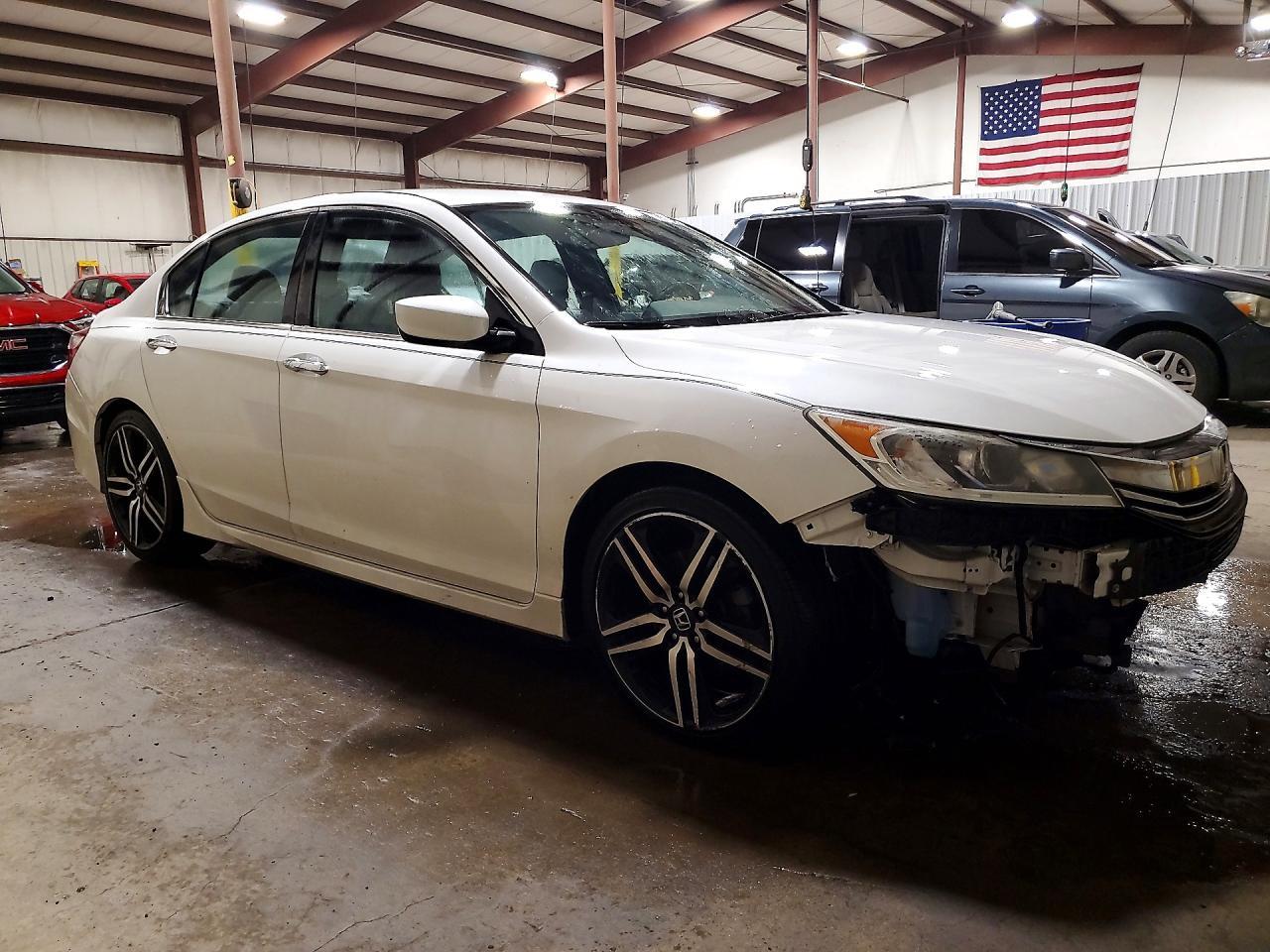 2017 Honda Accord Sport - Фото 4