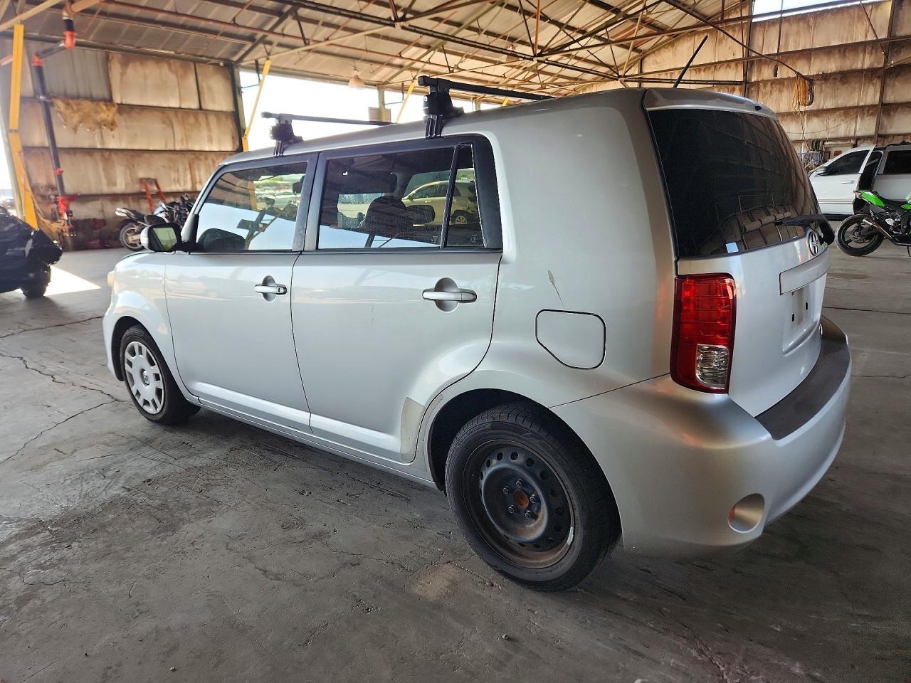2012 Scion Xb Base - Фото 2