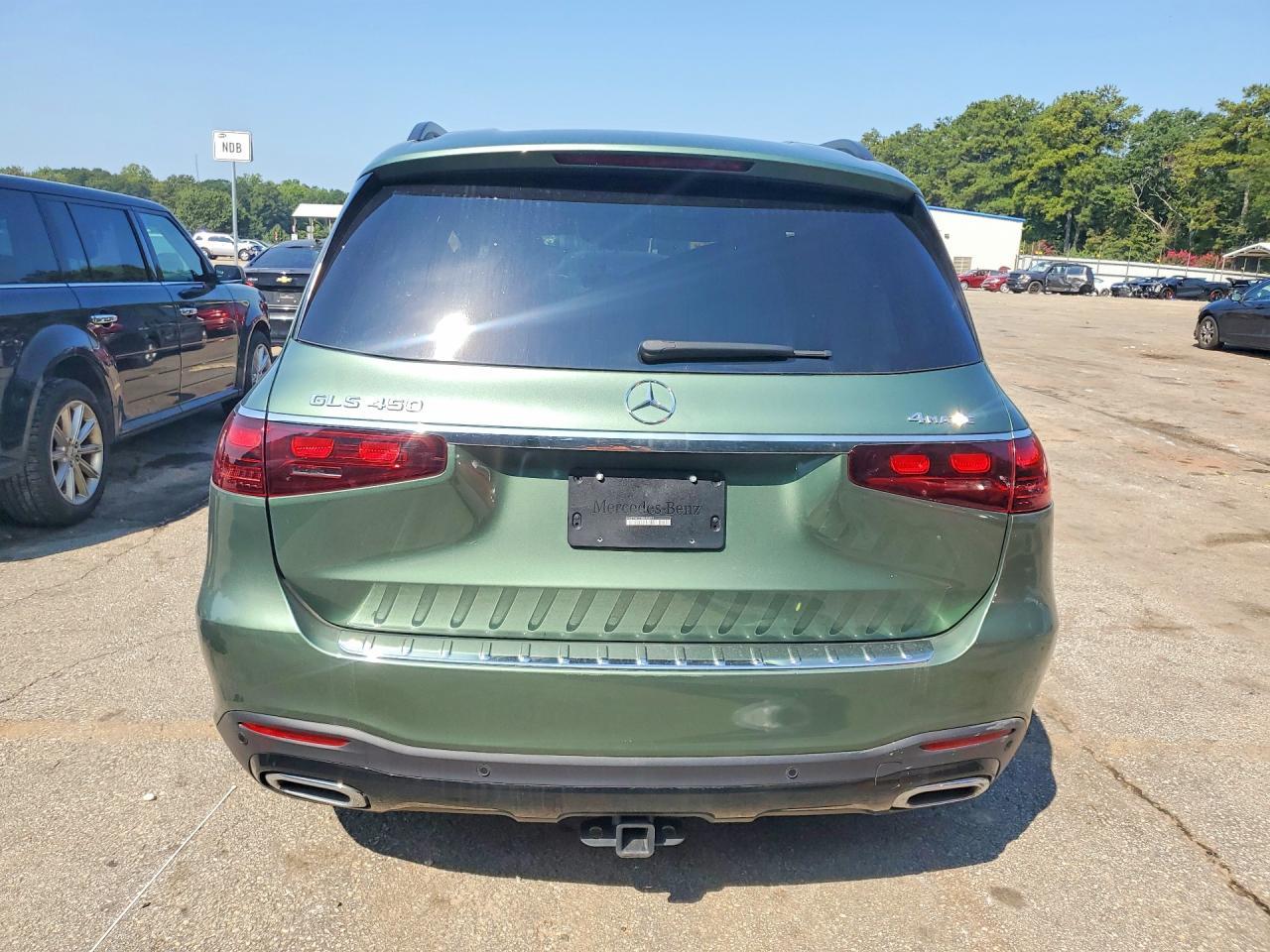 2025 Mercedes-Benz Gls 450 4Matic - Image 6