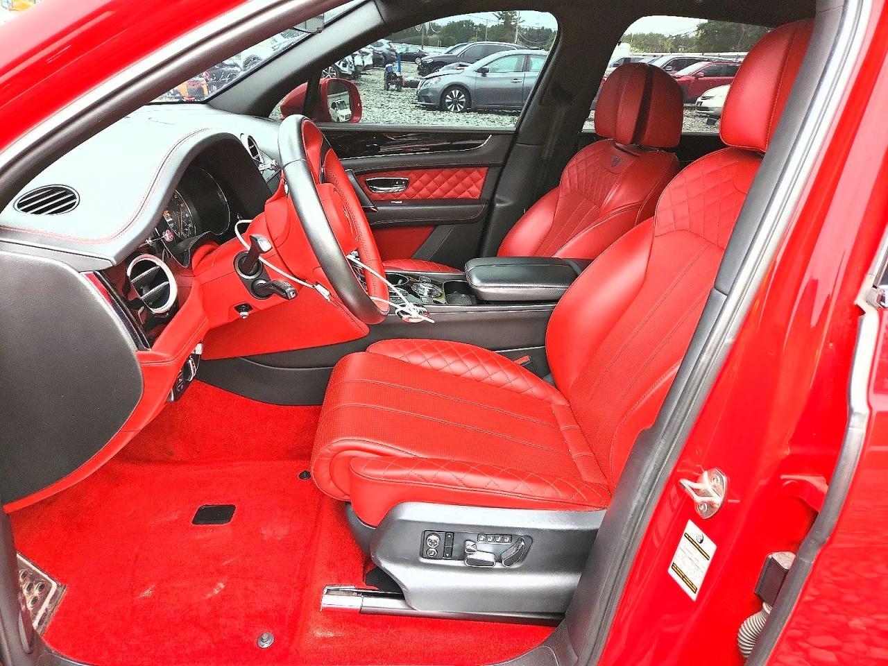 2018 Bentley Bentayga - Image 7