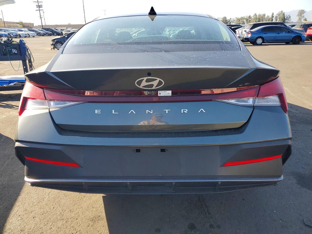 2024 Hyundai Elantra Sel - Фото 6