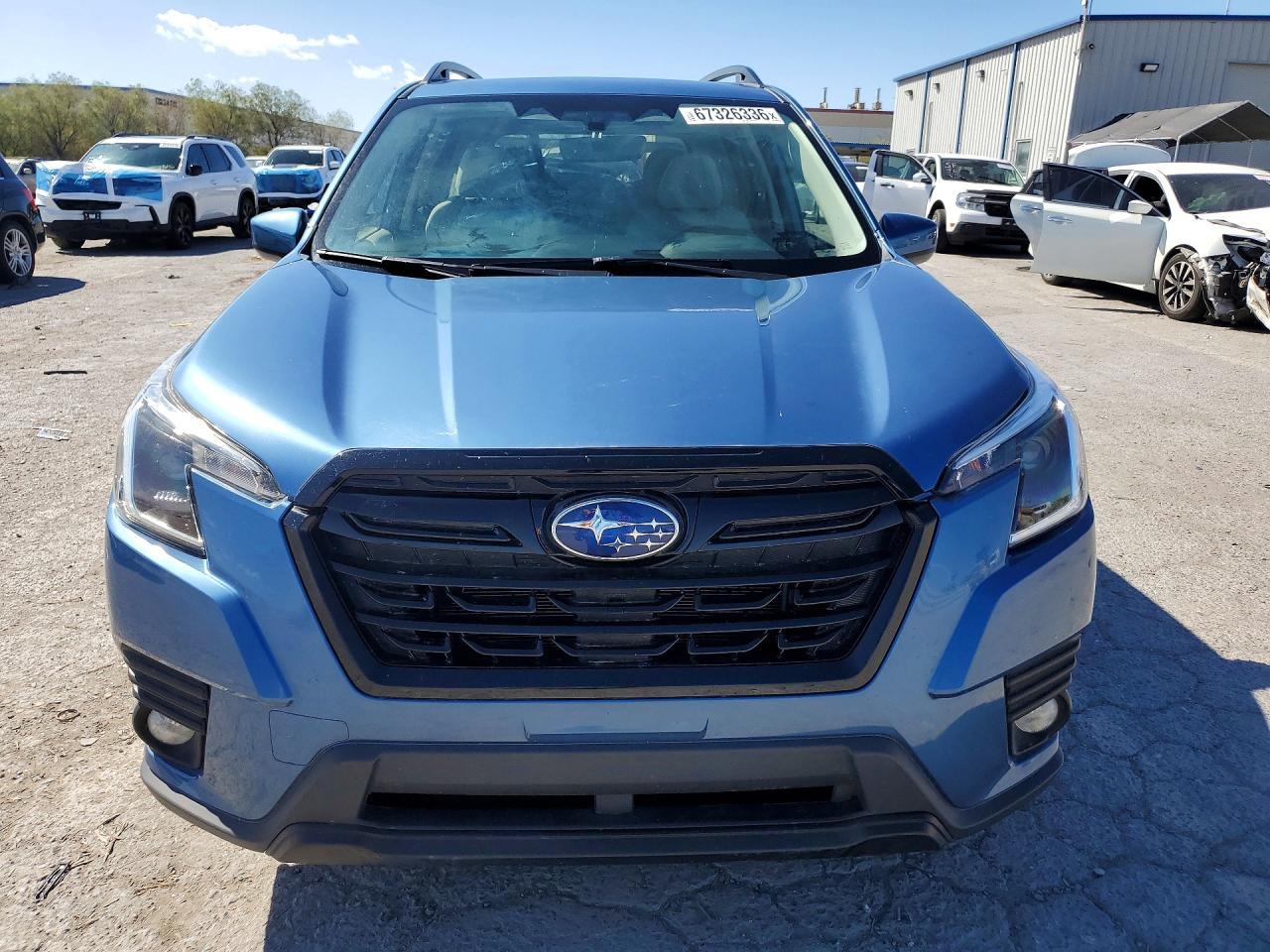 2024 Subaru Forester Premium - Image 5